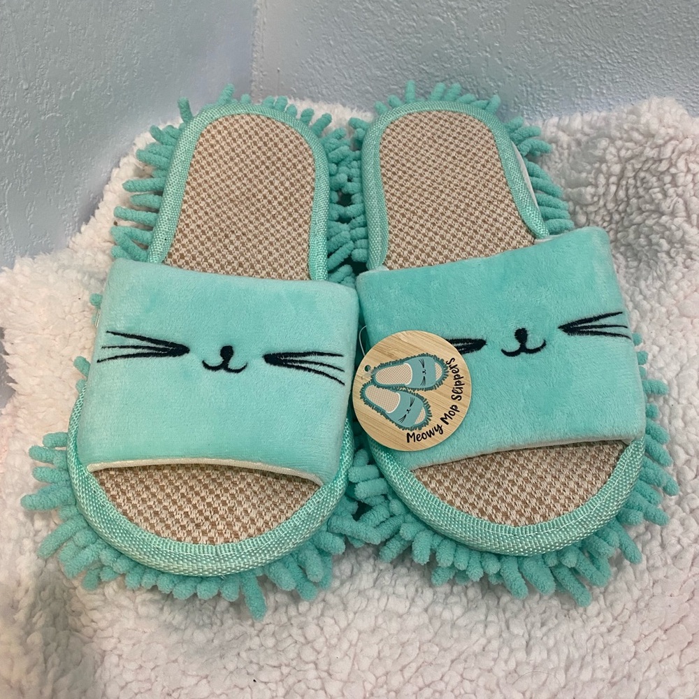 Meowy Mop Slippers